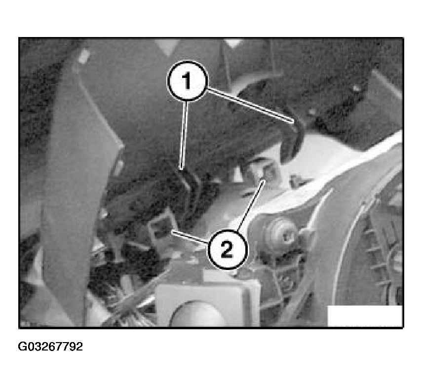 G03267792