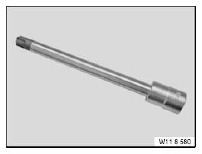 G04755483