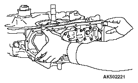 G05375904