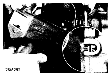 G09354946