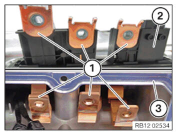 G16181373